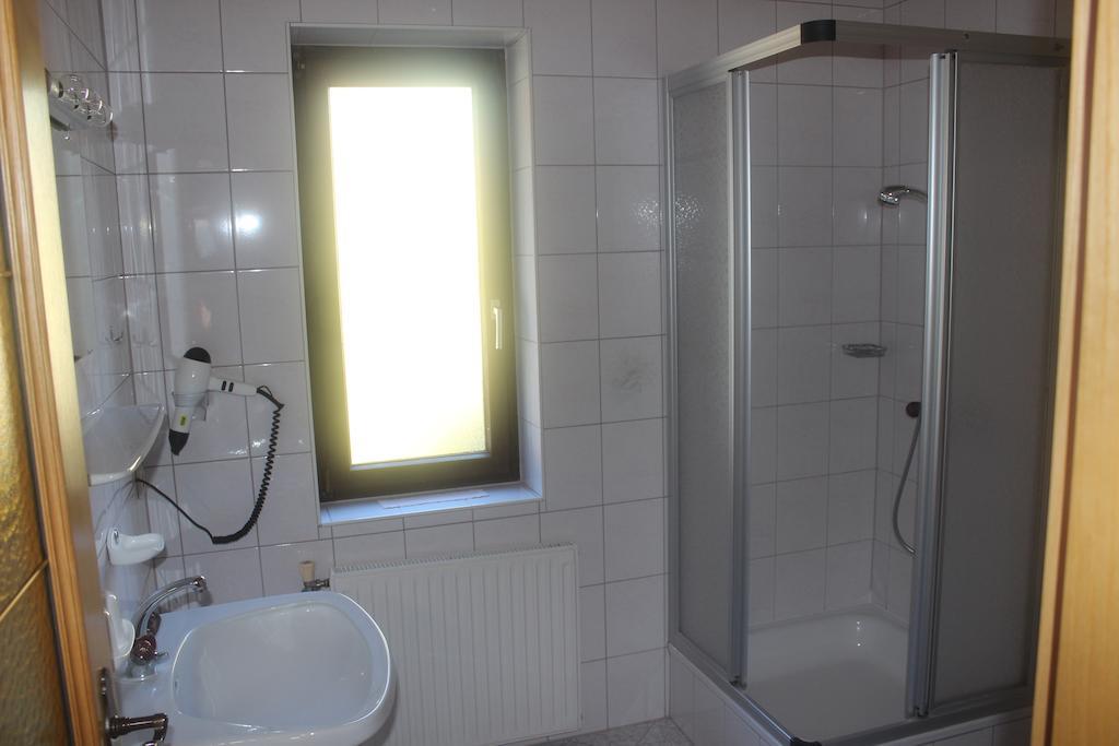 Apartamento Haus Bergblick Bad Kleinkirchheim Habitación foto
